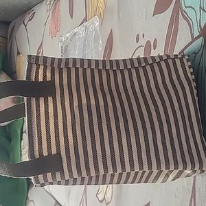 New Thirty-one Wine Bottle Tote twice as nice tote